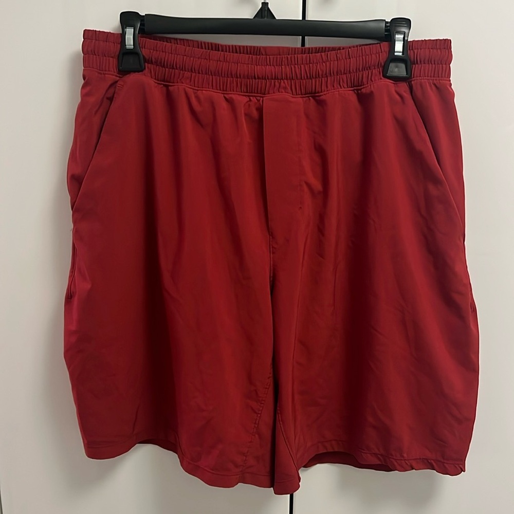 Lululemon pace breaker lined short 9 inch